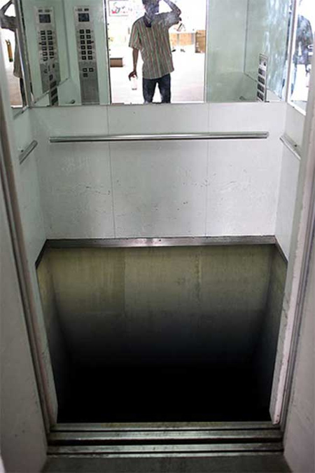 Elevator Floor Illusion 2