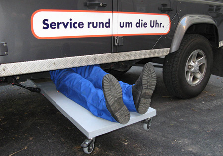 Crazy Service 24 Austria Advertisement 2