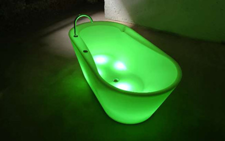 LTT Illuminated Bathtub