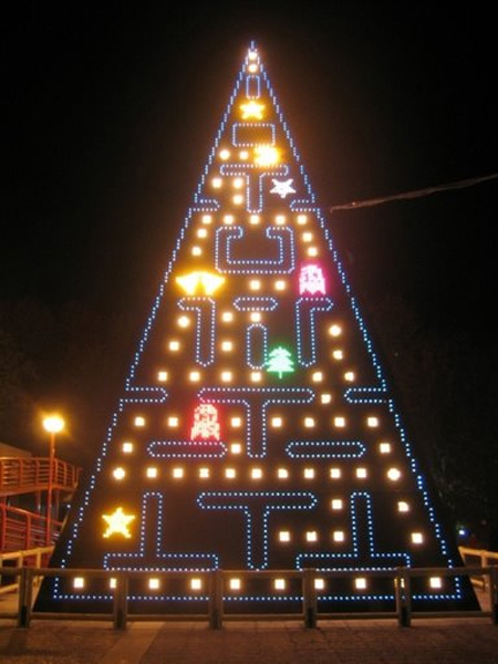 Pac-Man Christmas Tree