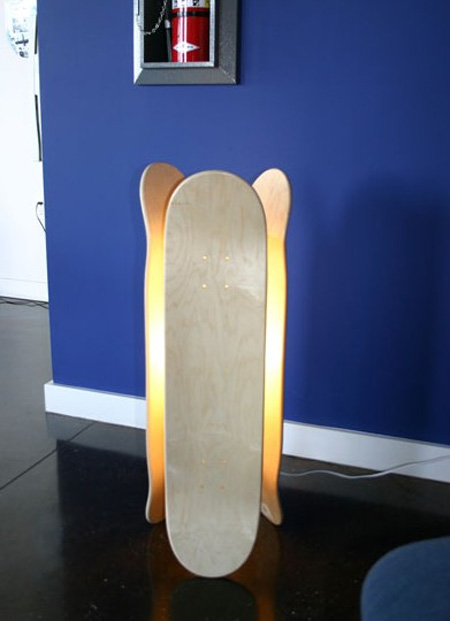 Skateboard Nova Lamp