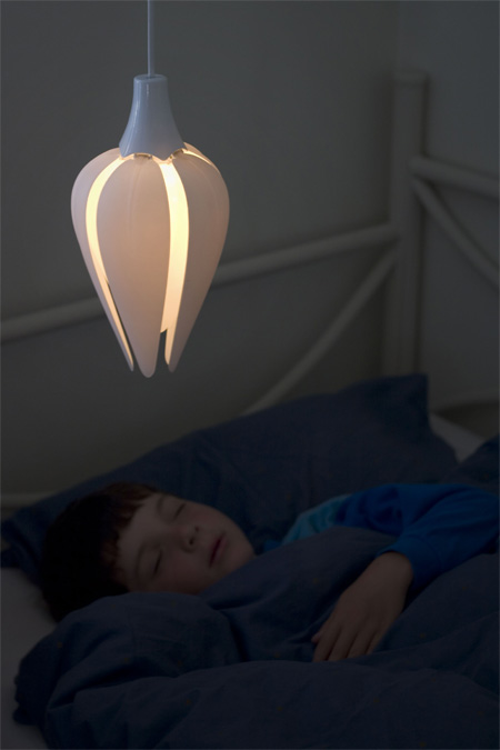 Lull Flower Lamp Concept 4