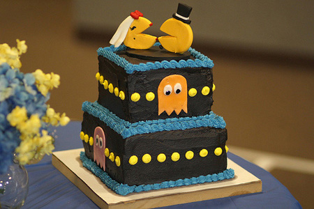 Cool PacMan inspired wedding cake designed by Renee White link 
