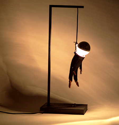 Calgao Hangman Lamp