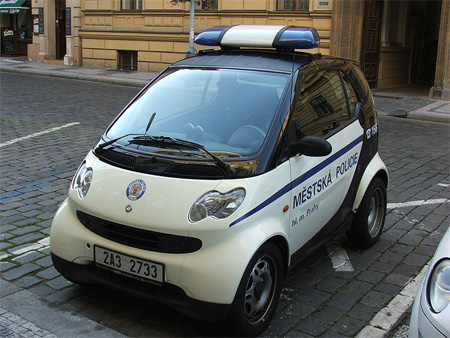 police car czech smart fortwo police car spotted in prague