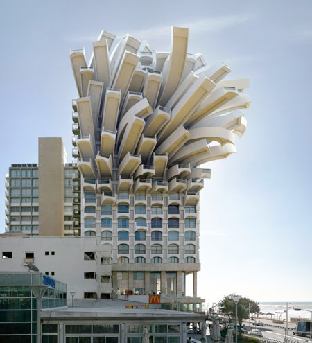 Modern Architecture by Victor Enrich