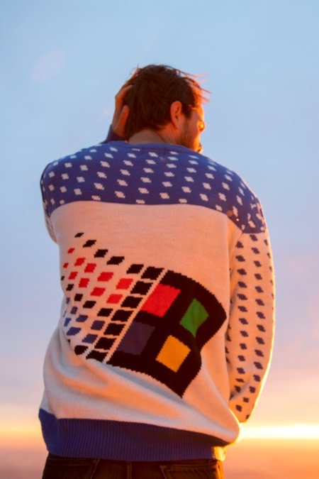 Microsoft Windows 95 Sweater