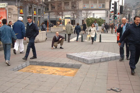 3D Sidewalk Chalk Art 2