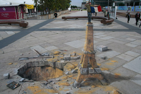 3D Sidewalk Chalk Art 6