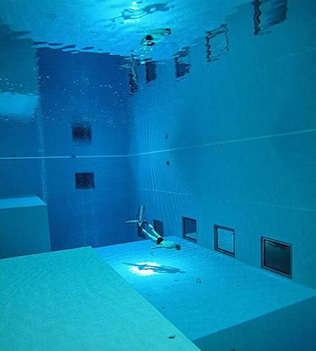 The Deepest Diving Pool in the World 9