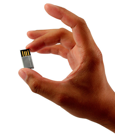 Smallest USB Flash Drive in the World 2