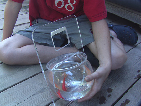 Portable Fishbowl by Michal Shabtiali 3