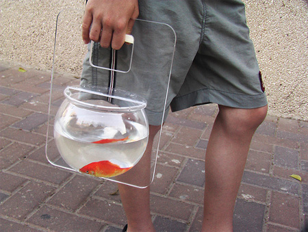 Portable Fishbowl by Michal Shabtiali 5