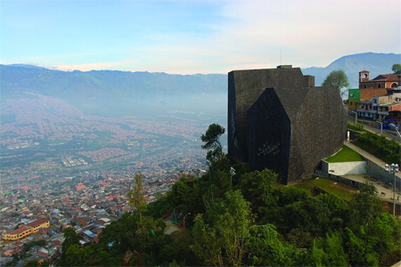 Parque España Library in Colombia 2