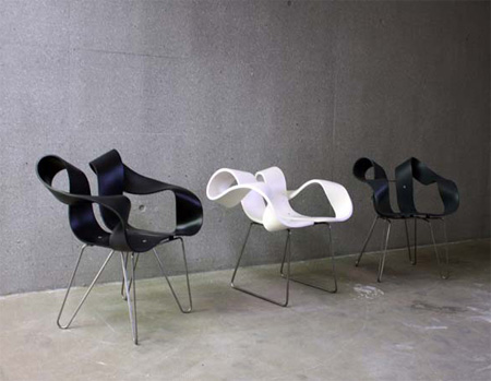 Toeloop Chair by Mario Stadelmann 5