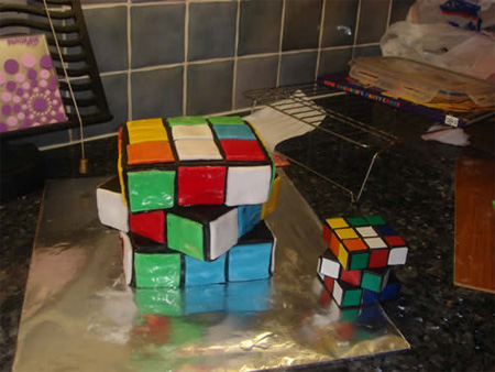 Rubiks Cube Cake