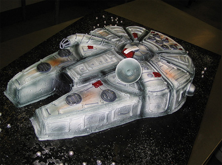 Millenium Falcon Cake