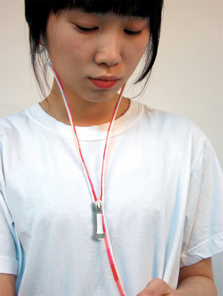 Zipper Earphones by Ji Woong 7