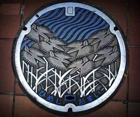 Painted Manhole Covers from Japan 6