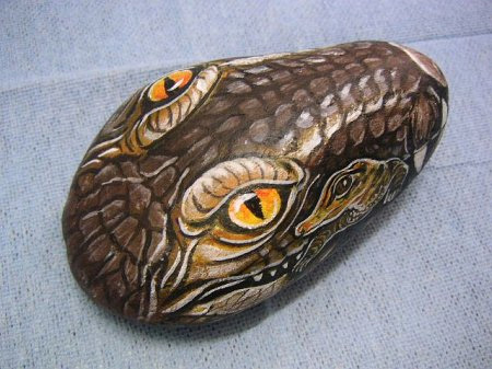 Stone Paintings by Suzi Chua 13