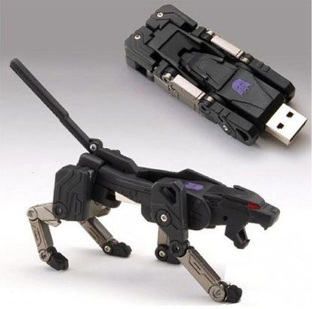 Ravage Transforming USB Flash Drive