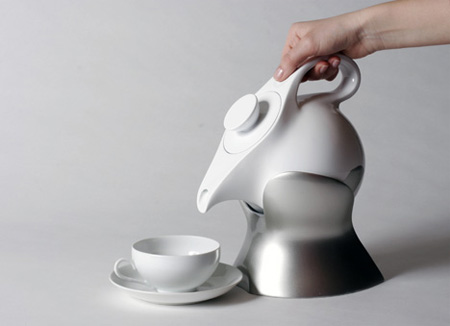 14 Modern Teapots and Kettle Designs