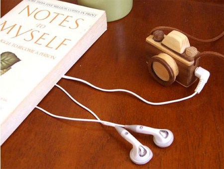 Wooden Camera MP3 Player