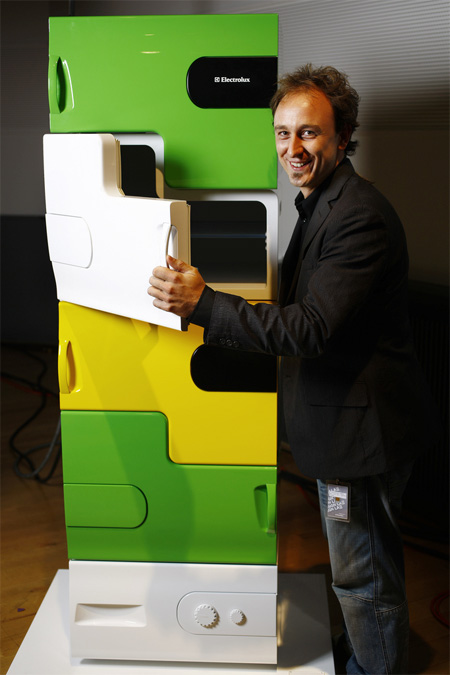 Flatshare Refrigerator by Stefan Buchberger