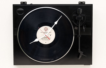 Turntable Clock