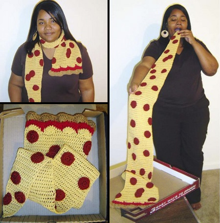 Pizza Scarf