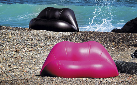 Lips Sofa