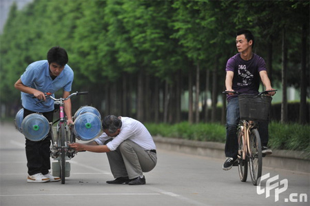 Amphibious Bike