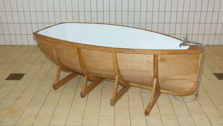 Boat Bathtub