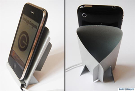 Cardboard iPhone Dock