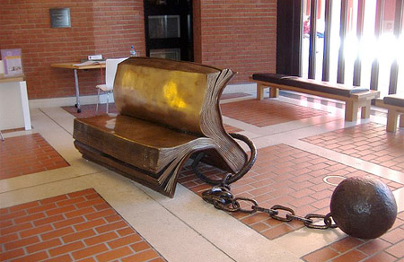 Book Bench