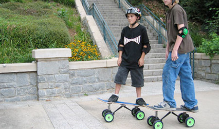 Pumgo Skateboard