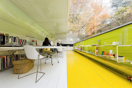 Unusual Office Architecture: A Table Through the Forest