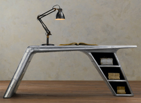 Aviator Desk
