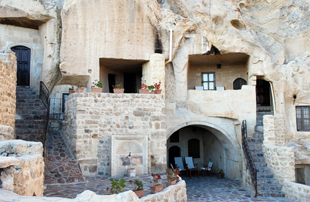 Yunak Evleri Cave Hotel