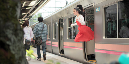 Cool Photos of Levitating Girl