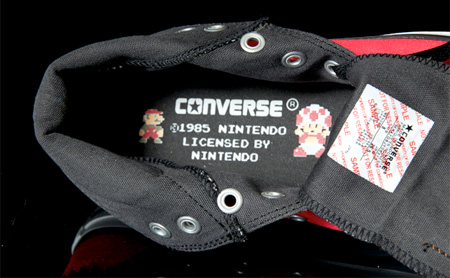 Converse Mario