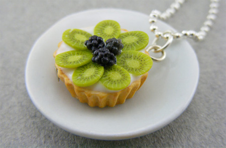 Kiwi and Blackberry Tart Necklace