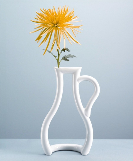 Outline Vase