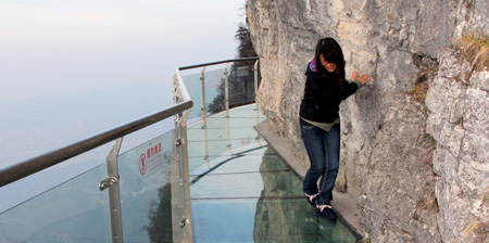 Glass Skywalk in China