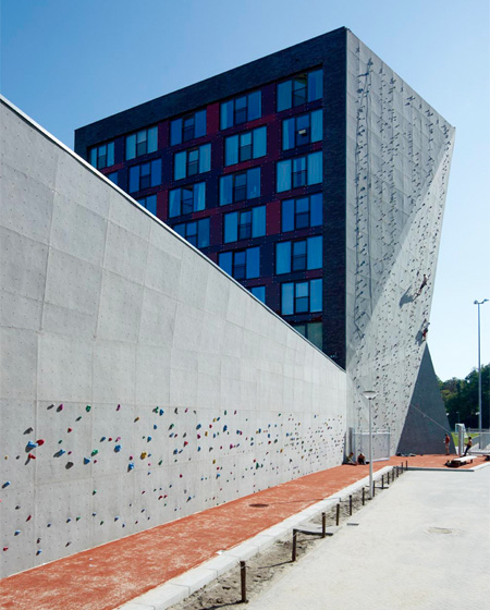 Rock Climbing Apartment