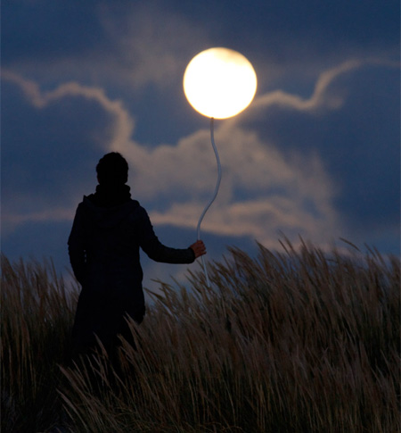 Moon Balloon