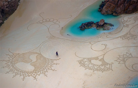 Sand Art by Andres Amador