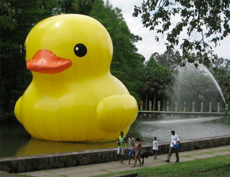 Giant Rubber Ducky