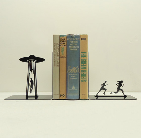 UFO Abduction Bookends