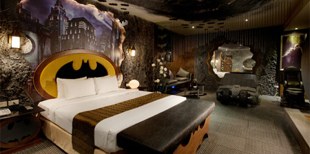 Batman Hotel Room